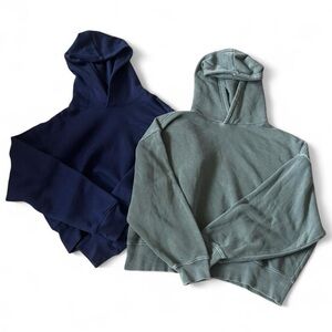 Cropped Womens Sweatshirt Bundle